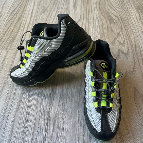 Nike Other - Nike Air Max 95 Black Gunsmoke Volt (GS)